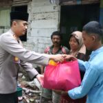 Kapolres Tapteng laksanakan program indahnya "Berbagi Kunjungi Warga Kurang Mampu, Salurkan Bantuan Sosial IMG-20250320-WA0218